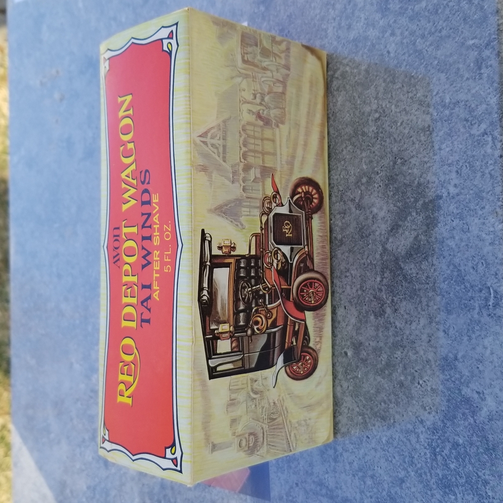 Vintage Avon Tai Winds After Shave